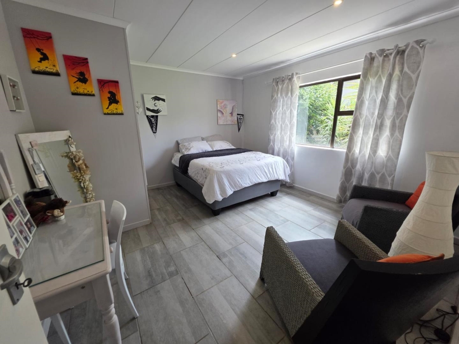 6 Bedroom Property for Sale in Heuwelsig Free State